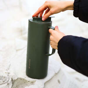Igloo Hornet Sürahi Termos 1.4 Litre - 8
